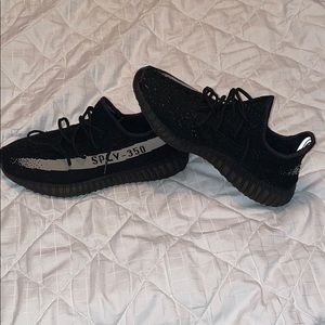 Men’s yeezy 350
